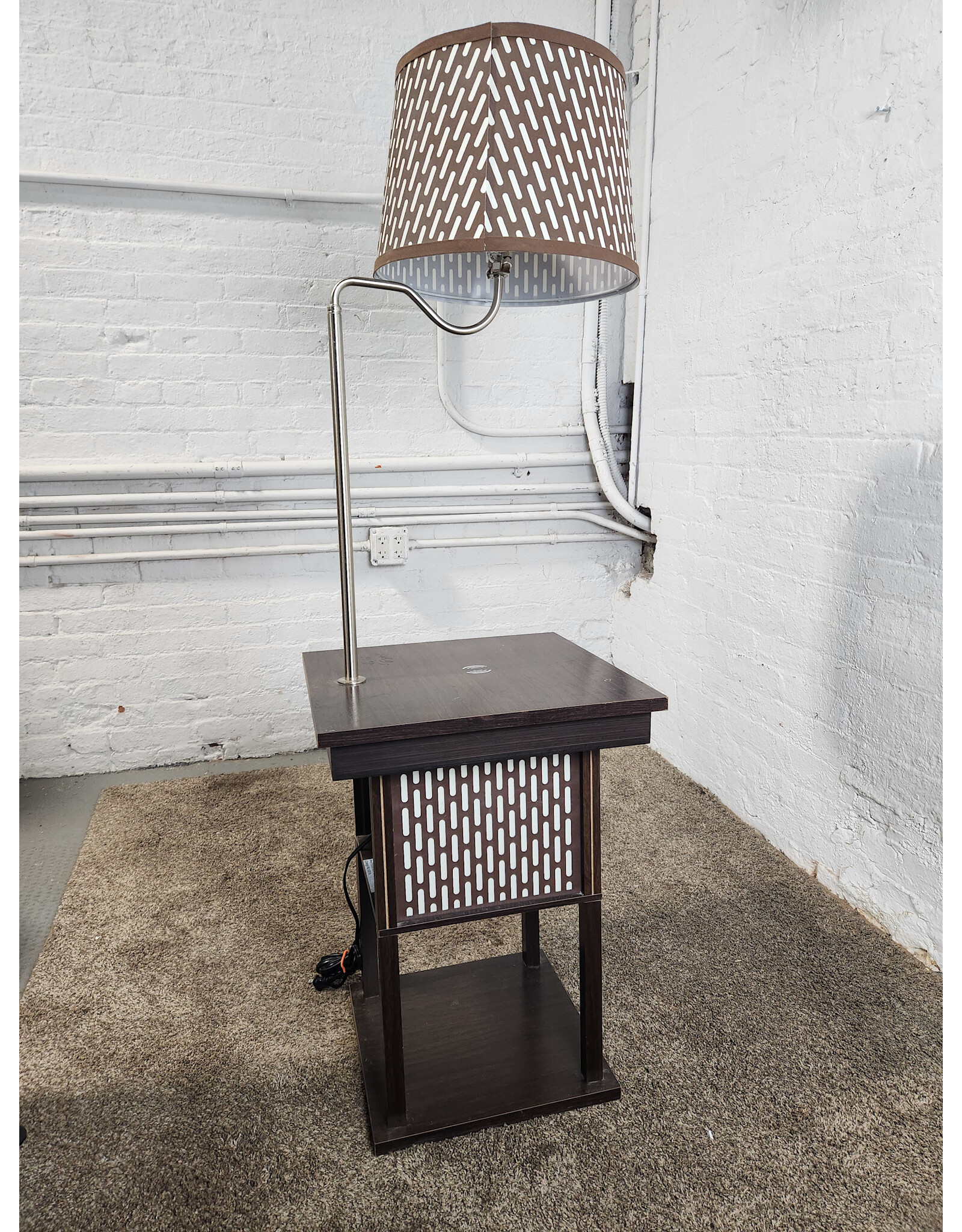 Brightech Madison Lamp with 2-tier Table Base