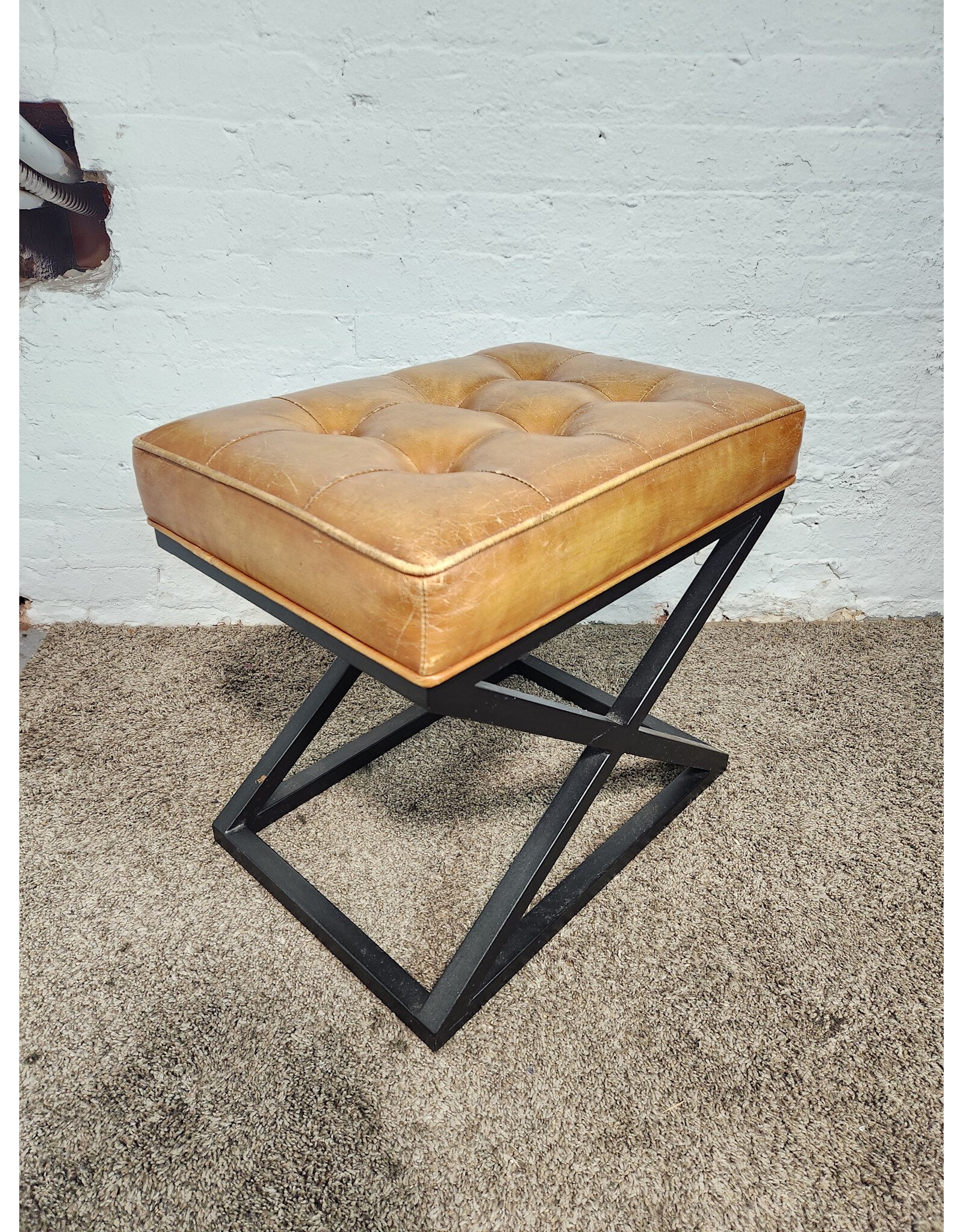 Williams Sonoma Kirkham Tufted Leather Stool