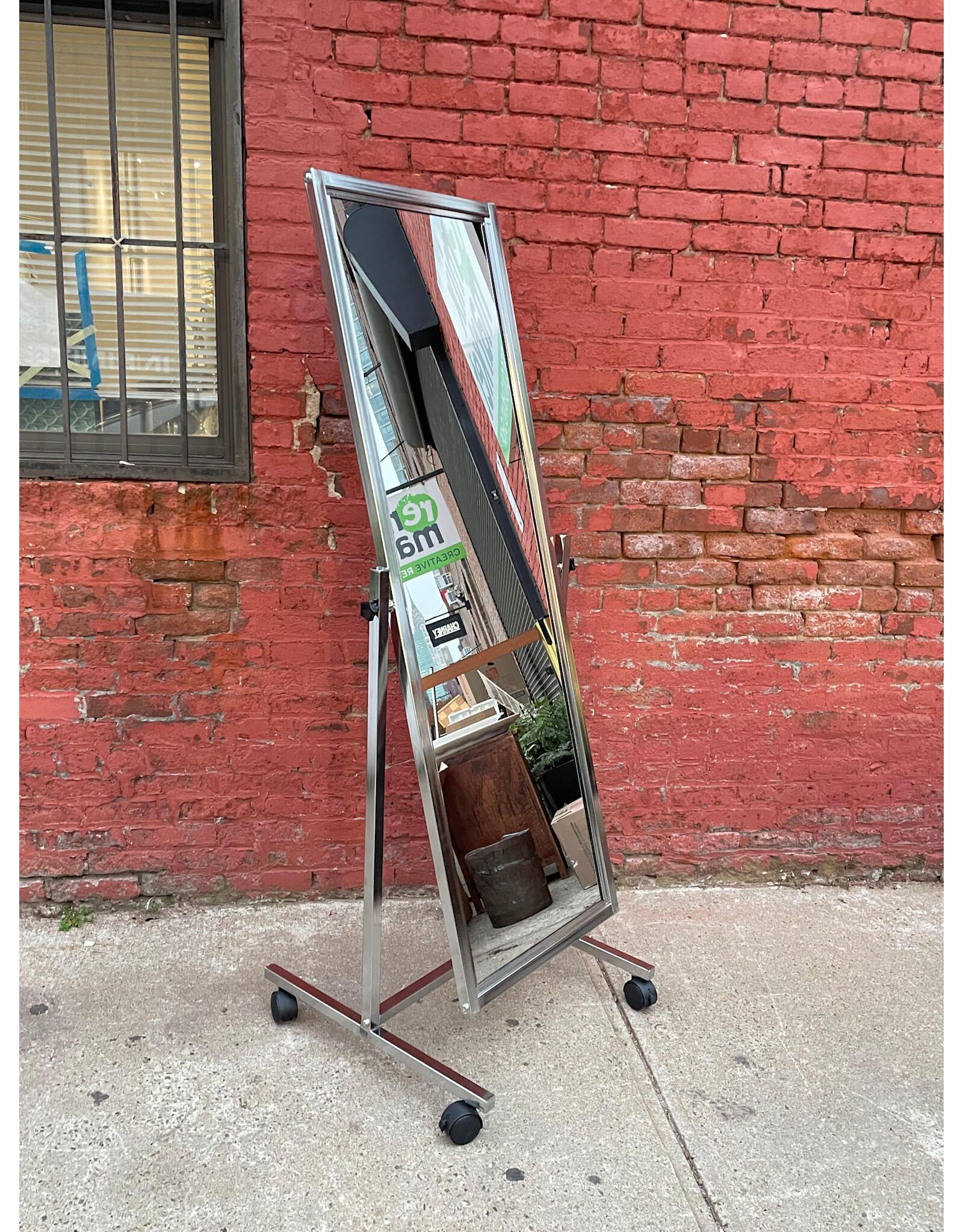 Chrome Floor Full Standing Rolling Mirror