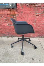 Muuto Fiber Armchair Swivel Base - Dark grey Muuto Fiber Armchair Swivel Base - Dark grey