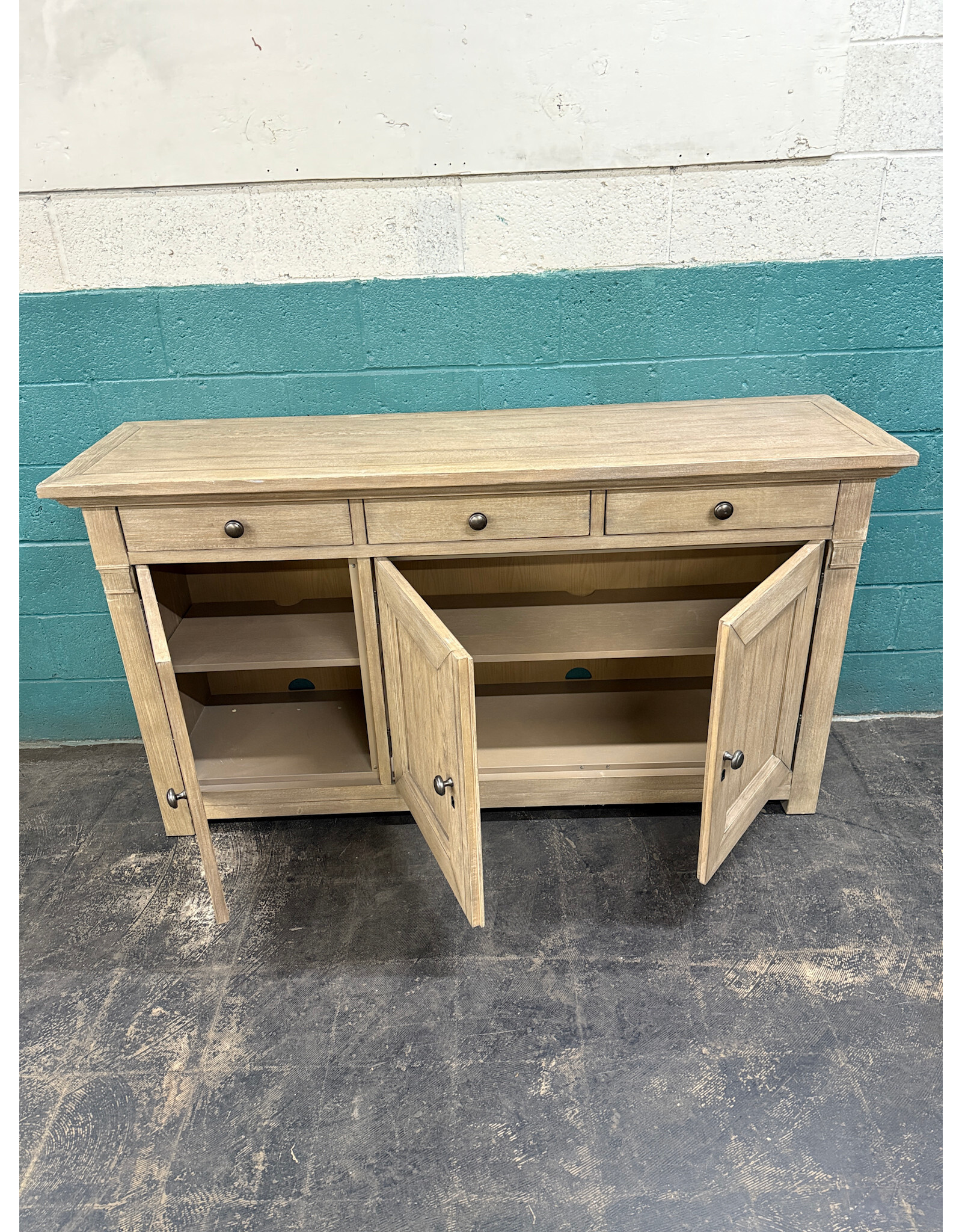 Modern Grey 3-Drawer Buffet