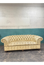 English Tufted Leather Chesterfield Sofa