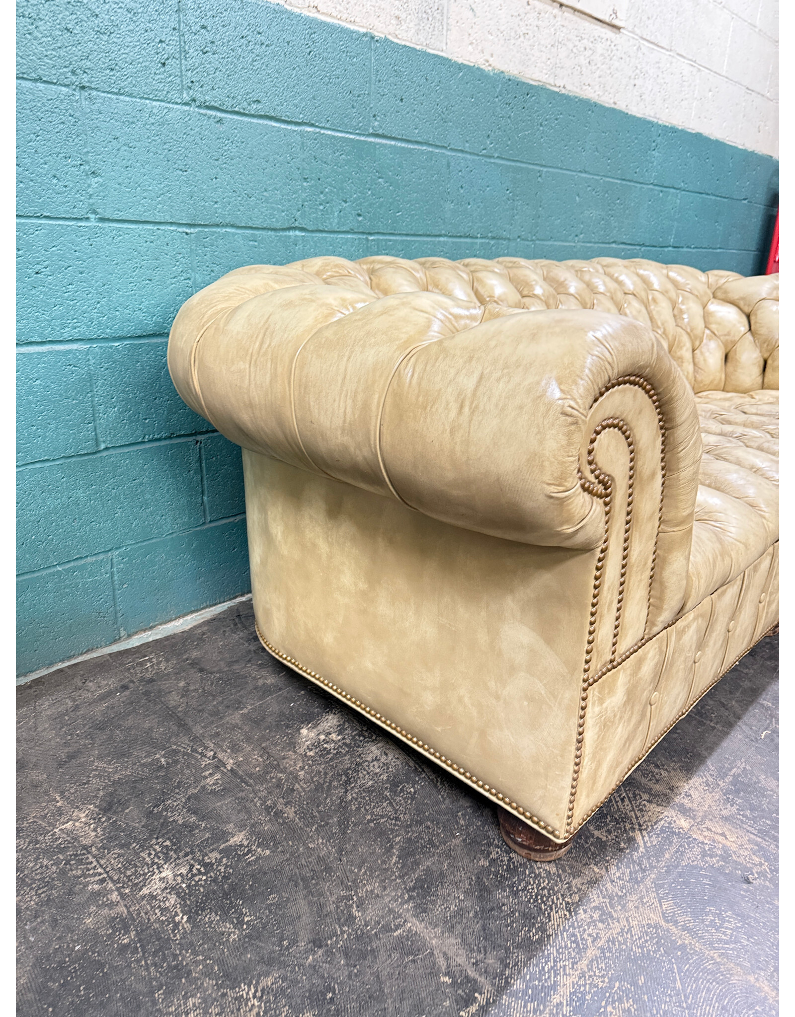 English Tufted Leather Chesterfield Sofa