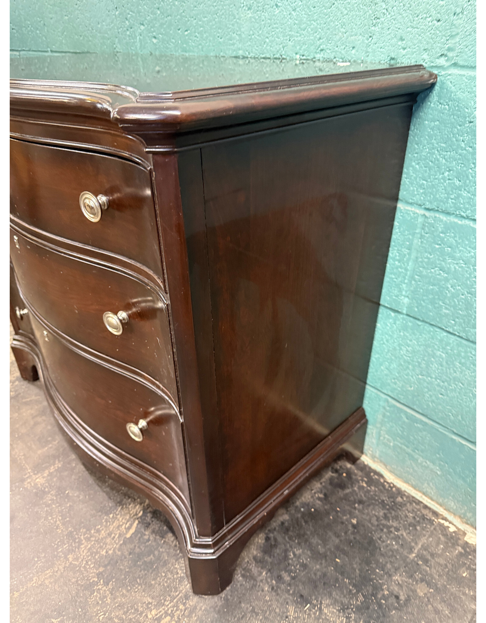 Mahogany 3-Drawer Chest of Drawers