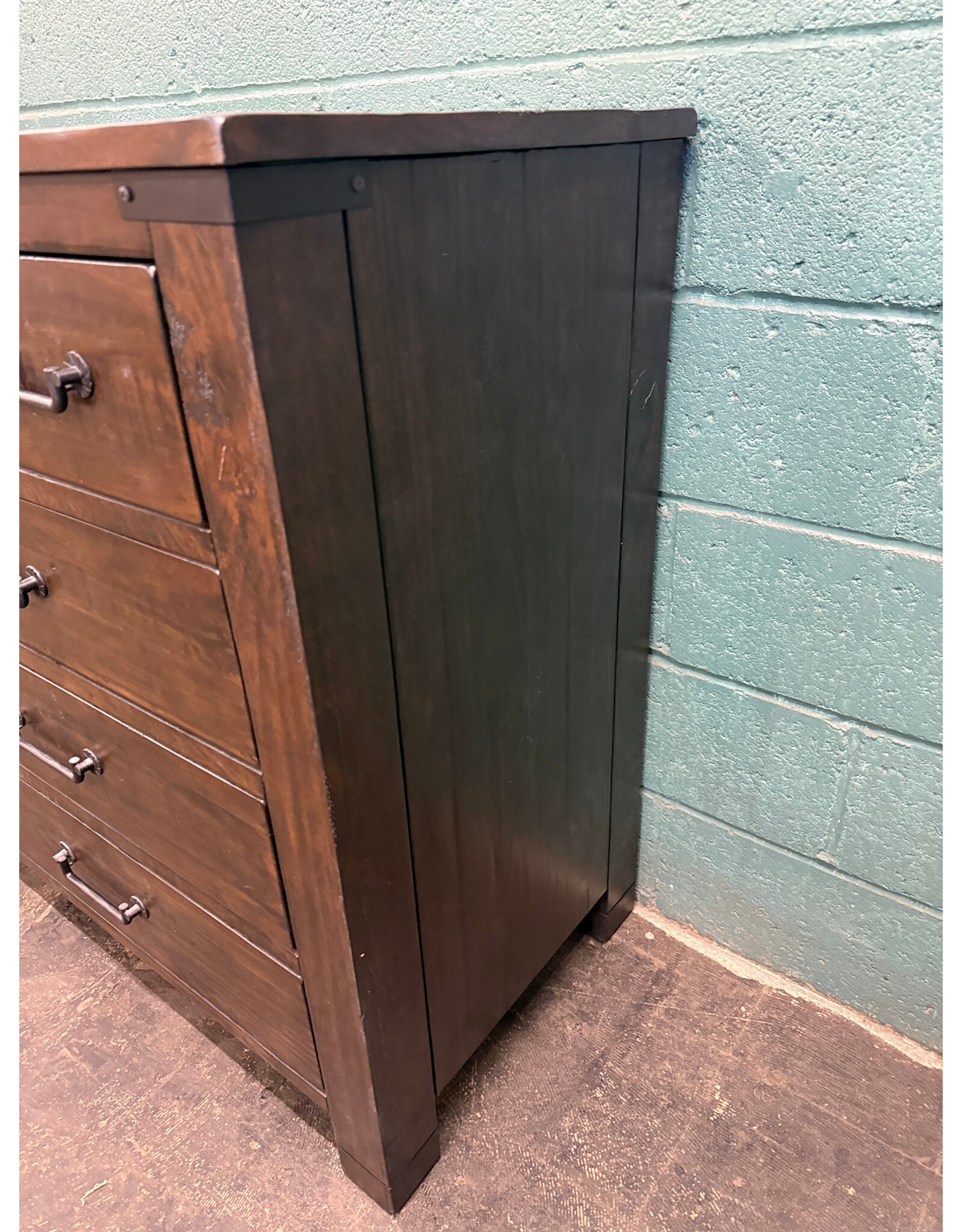 Rustic Wood 9-Drawer Dresser