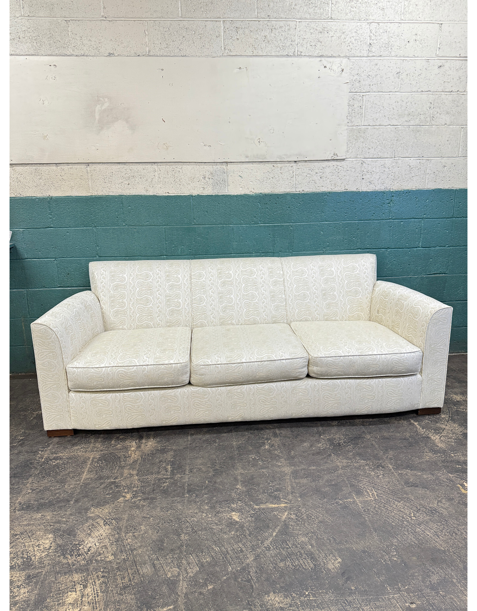 White Donghia 3-Seater Sofa