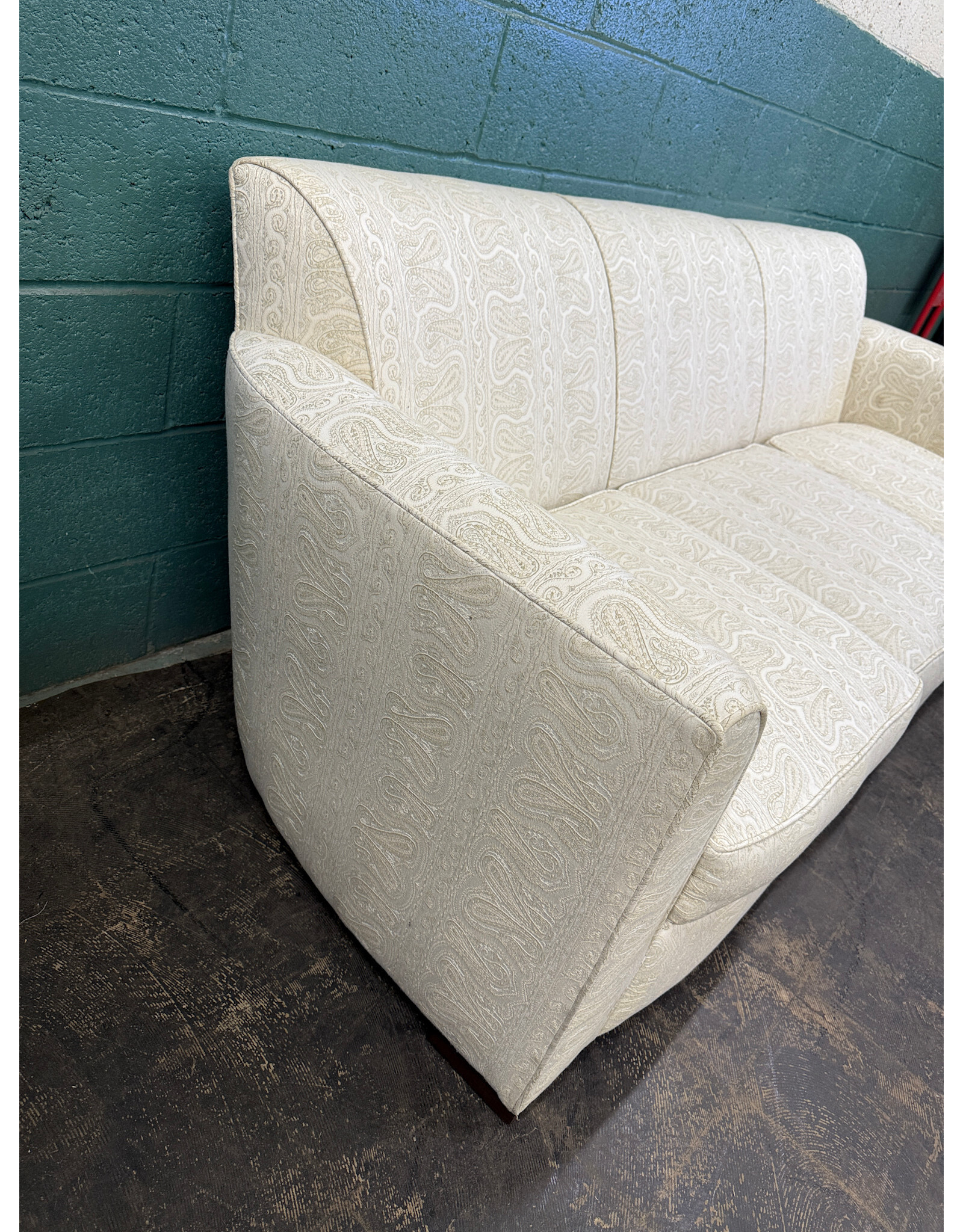 White Donghia 3-Seater Sofa