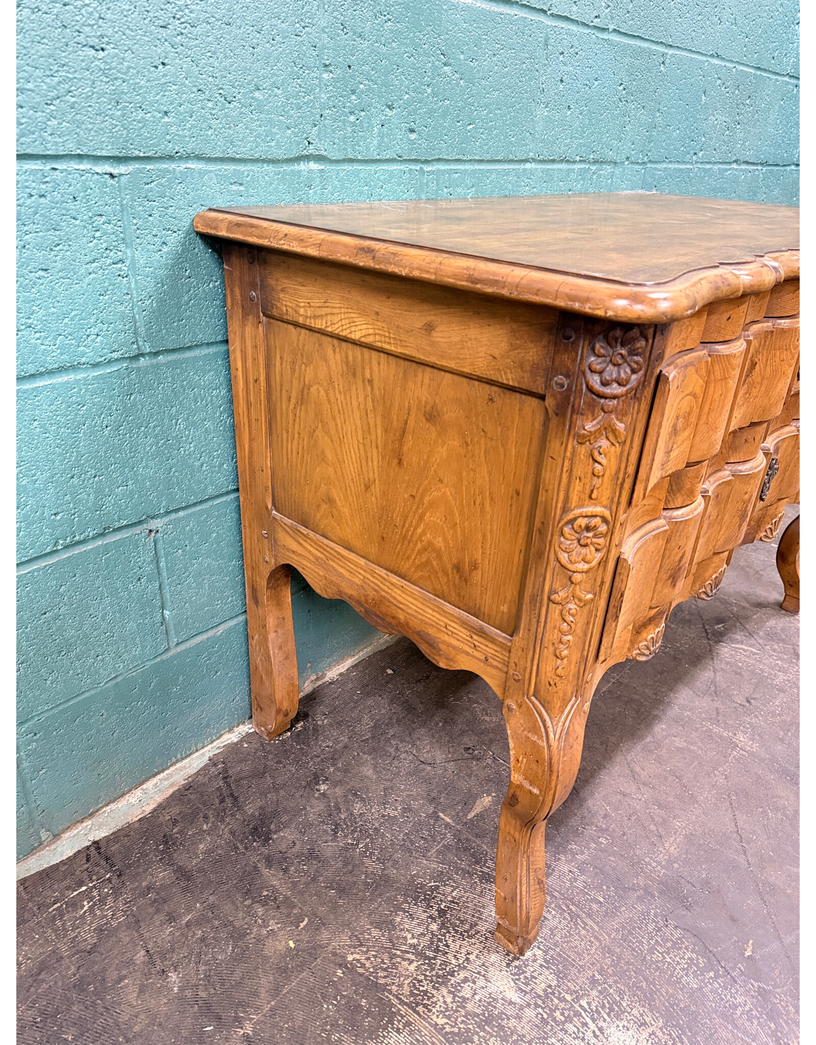 Vintage Baker Fluted Font 2-Drawer Walnut Chest of Drawers