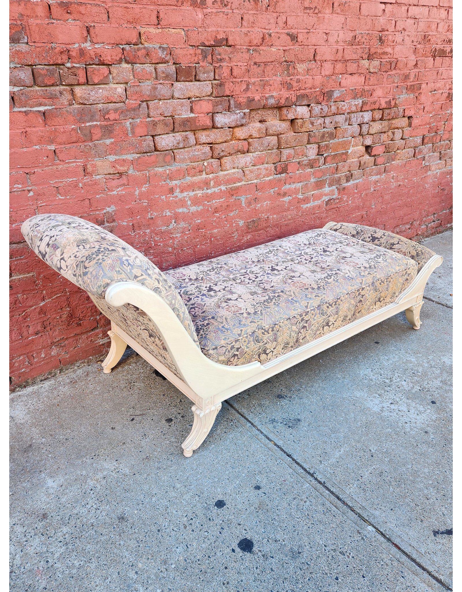 Vintage Tapestry Design Upholstered Chaise Lounge