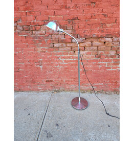 Underwriters Laboratories Silver Gooseneck Floor Lamp