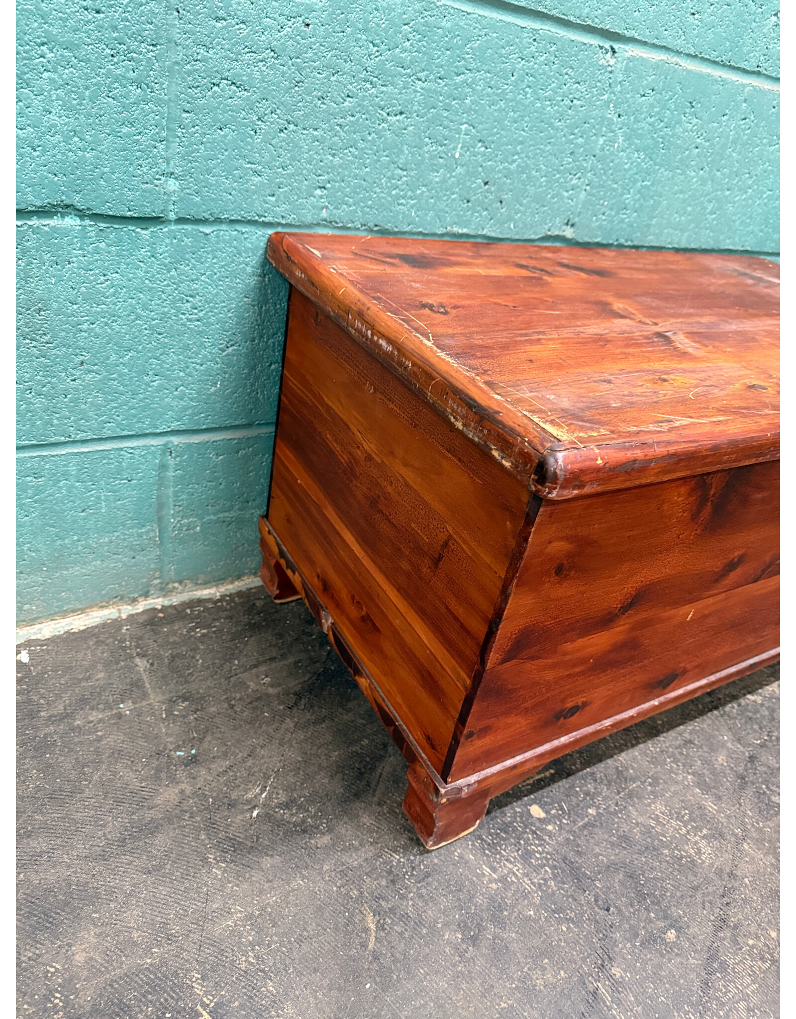 Antique Style Cedar Chest