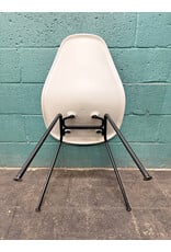 Herman Miller Herman Miller Eames Mid-Century Modern Molded Plastic Shell Side Chair