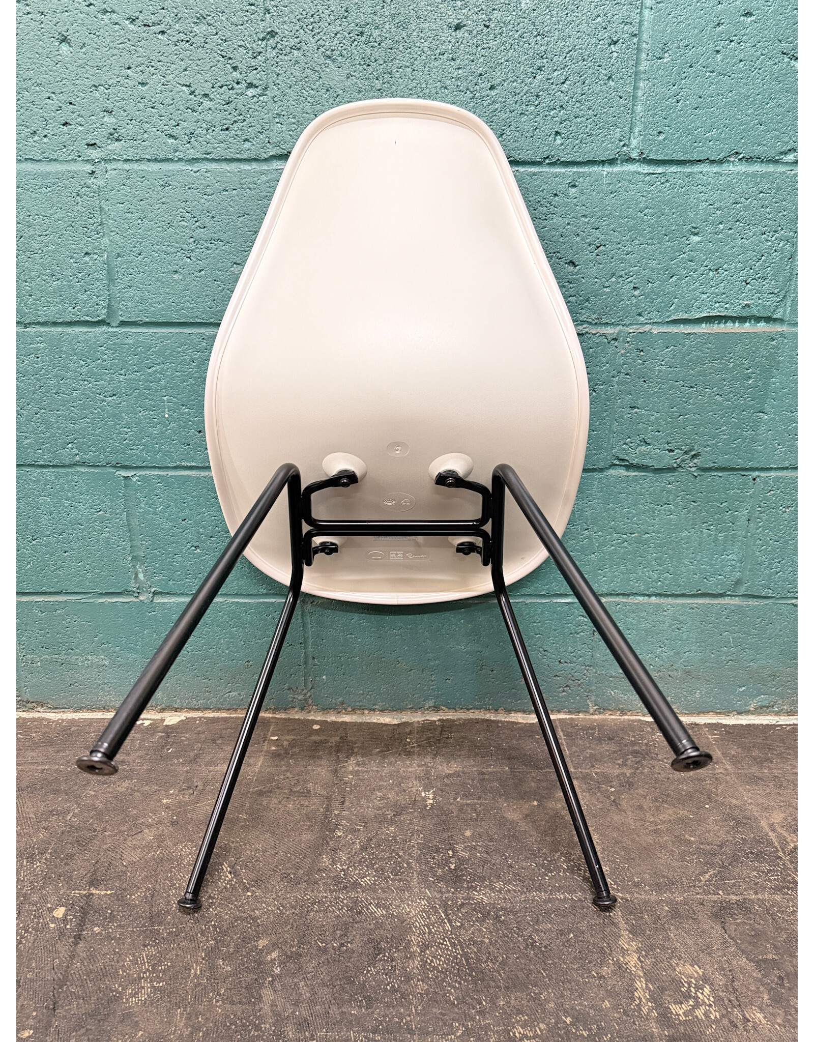 Herman Miller Herman Miller Eames Mid-Century Modern Molded Plastic Shell Side Chair