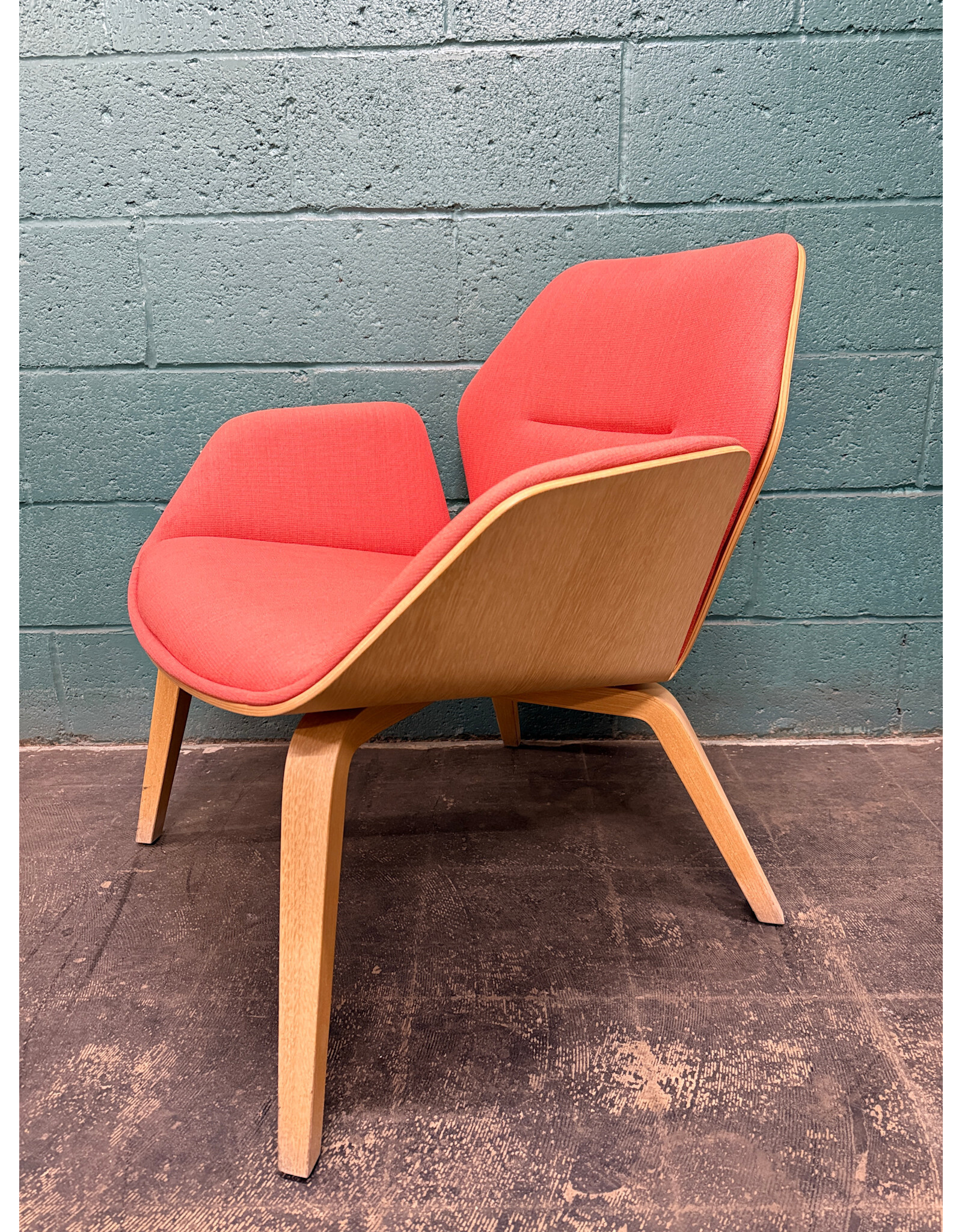 Davis Ginkgo Lounge Chair, Orange