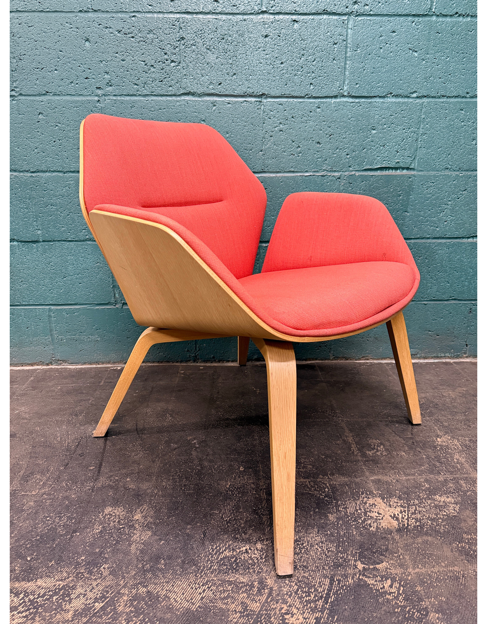 Davis Ginkgo Lounge Chair, Orange