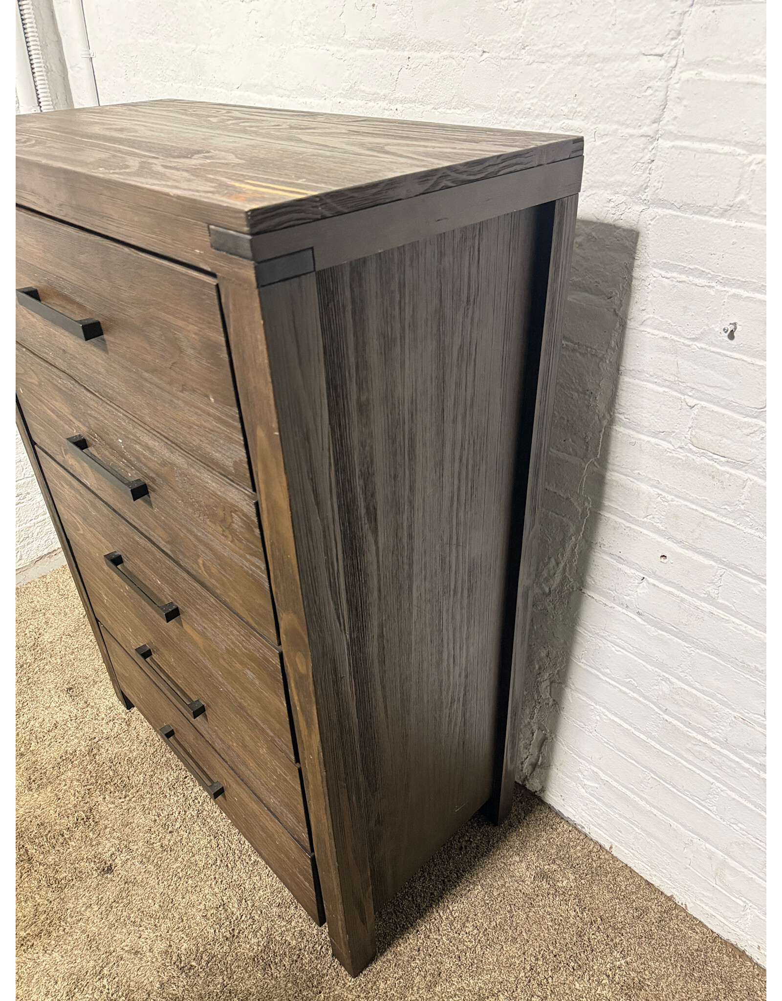 Rustic Brown 5-Drawer Dresser