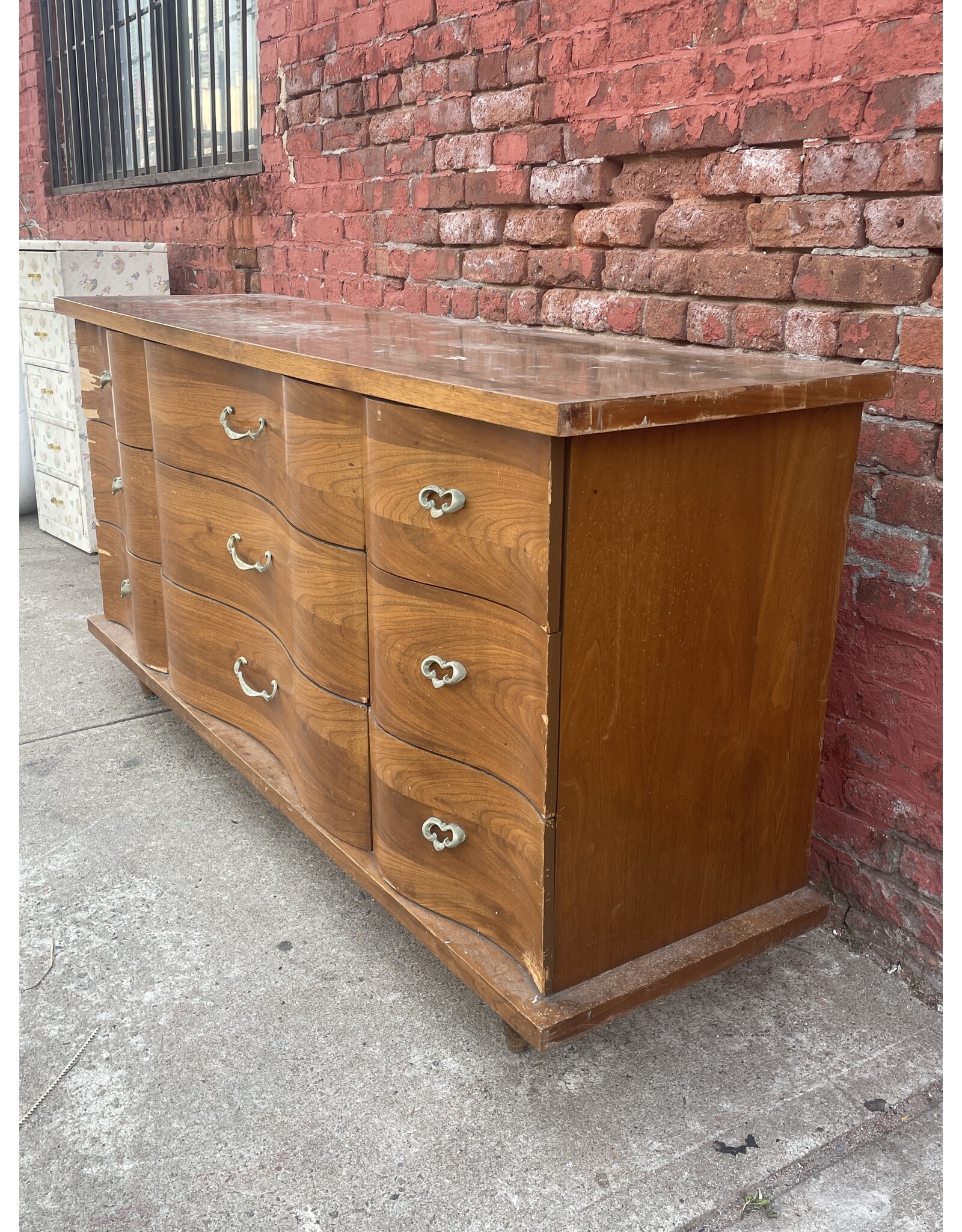 MCM Wavy 9 Drawer Dresser