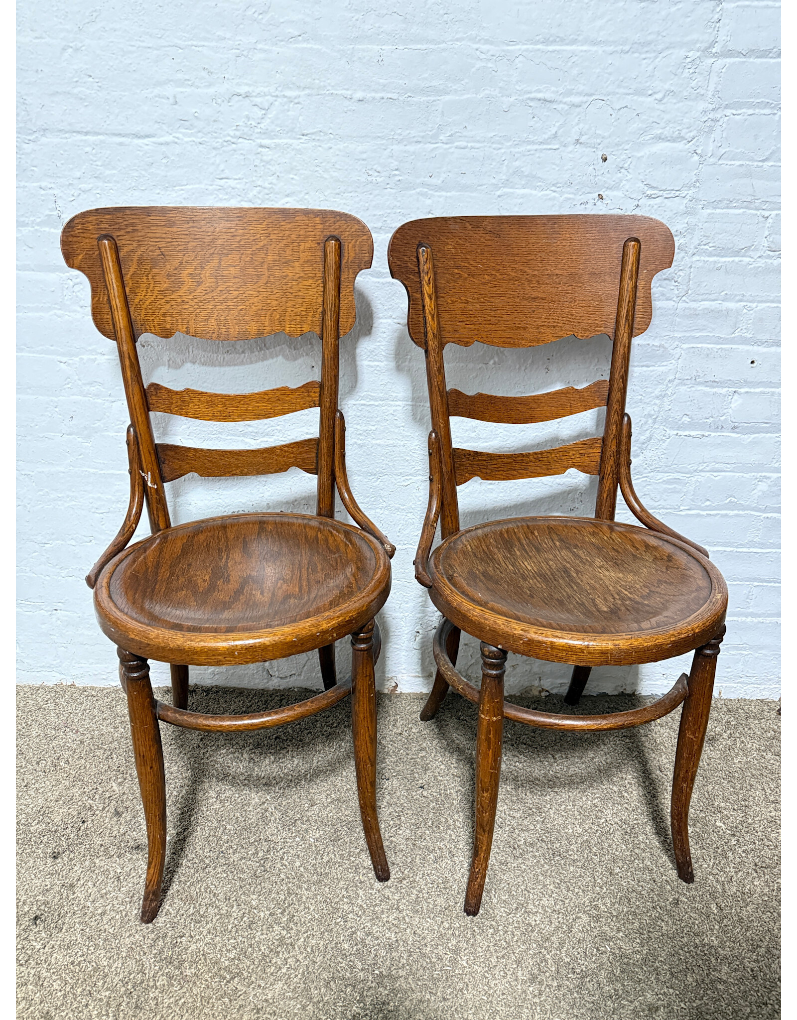 Antique Style Bentwood Bistro Chair