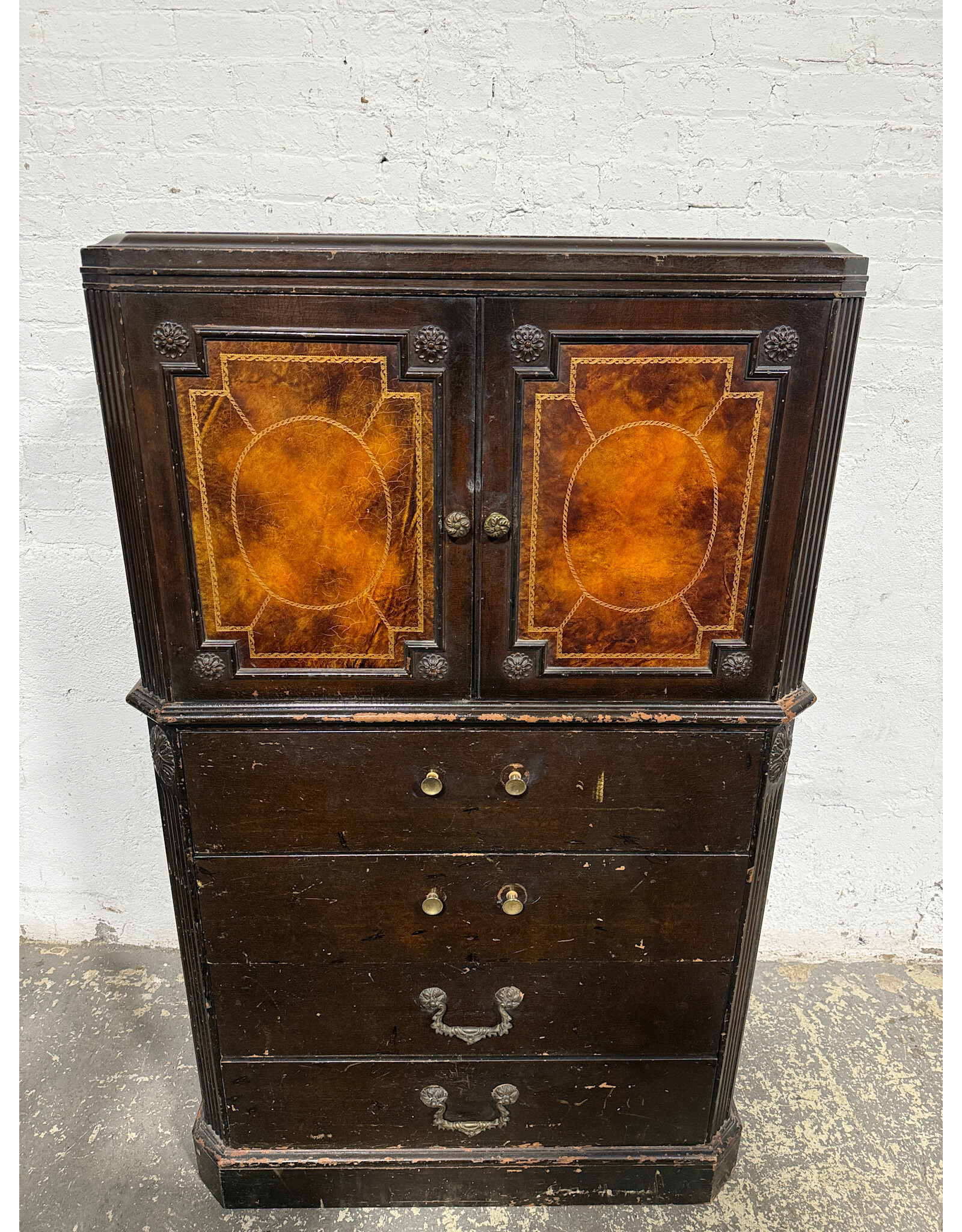 George III Period Mahogany 7-Drawer Wood Chest of Drawers