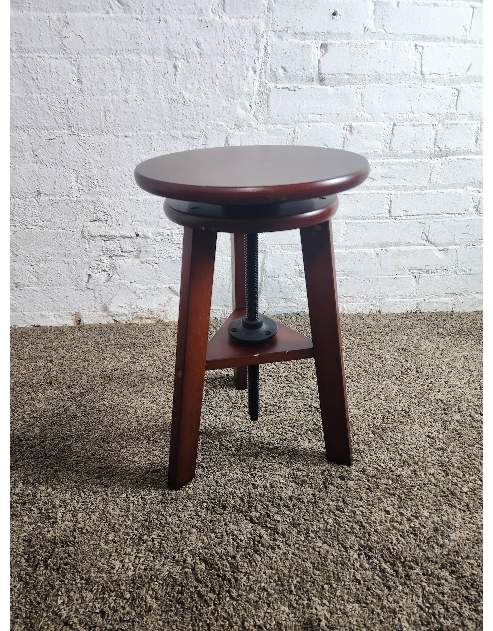 Meeden Adjustable Wooden Stool