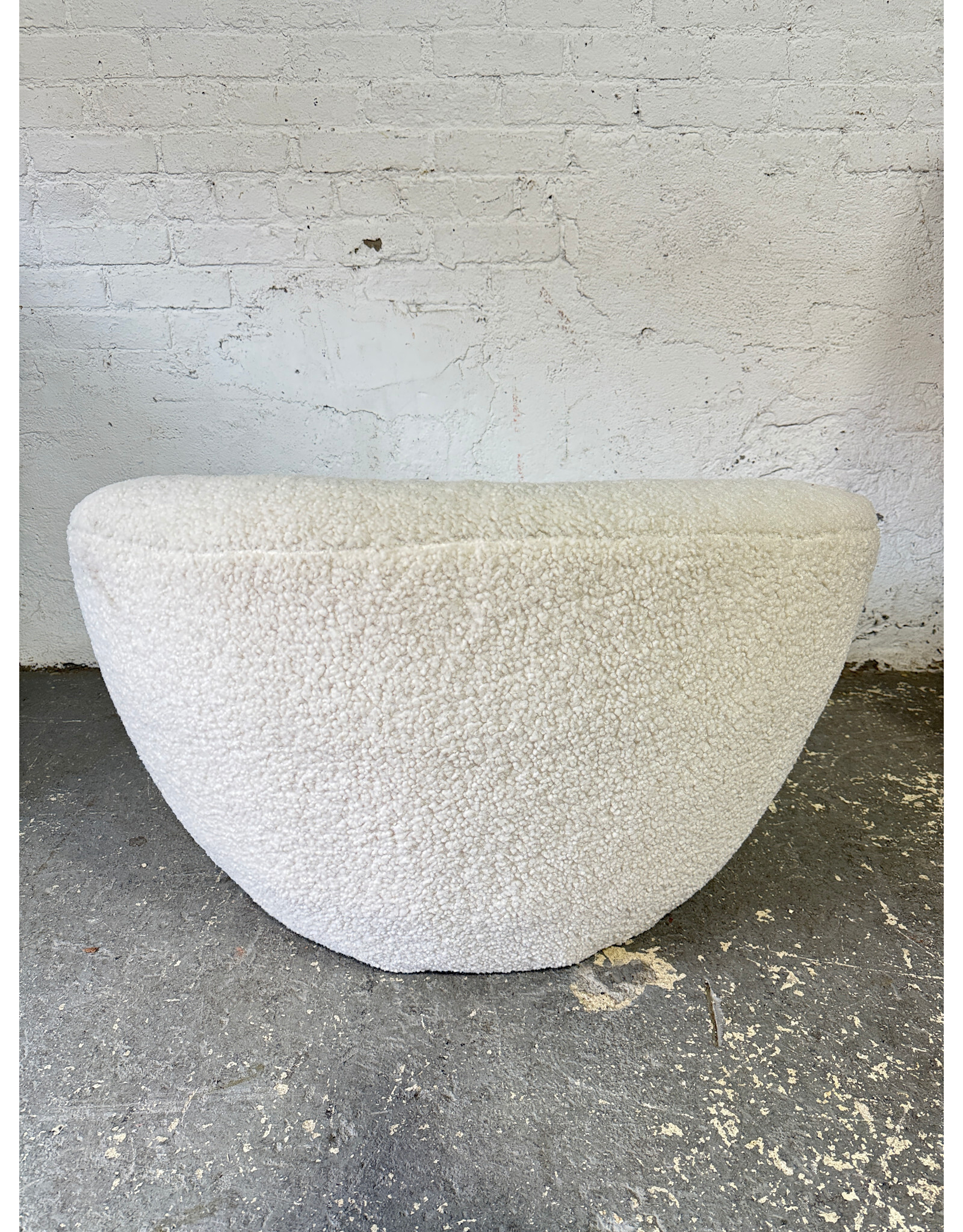 Boucle Style Cream Round Swivel Lounge Chair