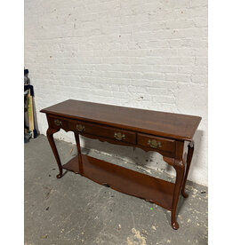 Bassett Cherry Queen Anne 2 Tier Serpentine Console Table
