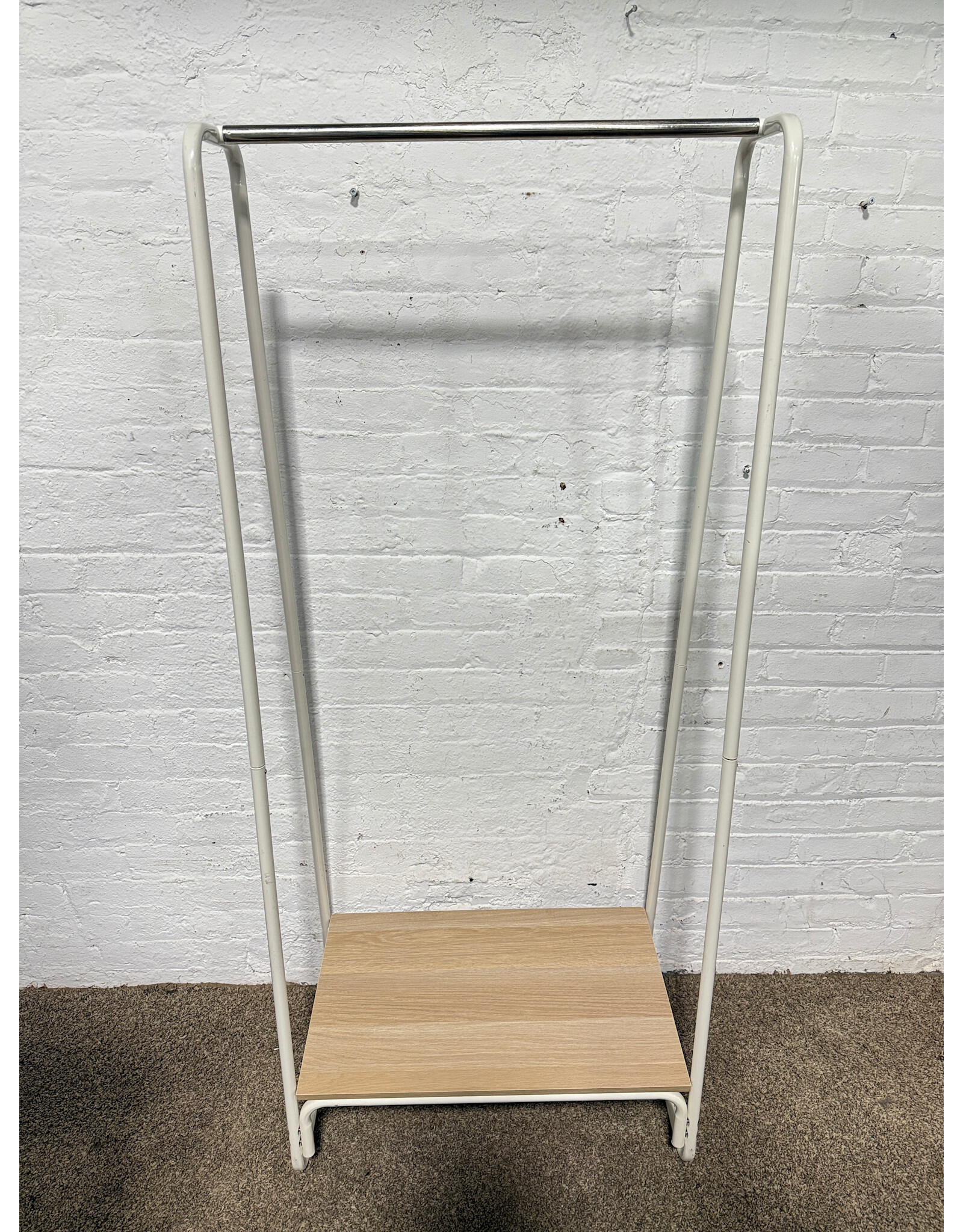 Freestanding Clothing Rack