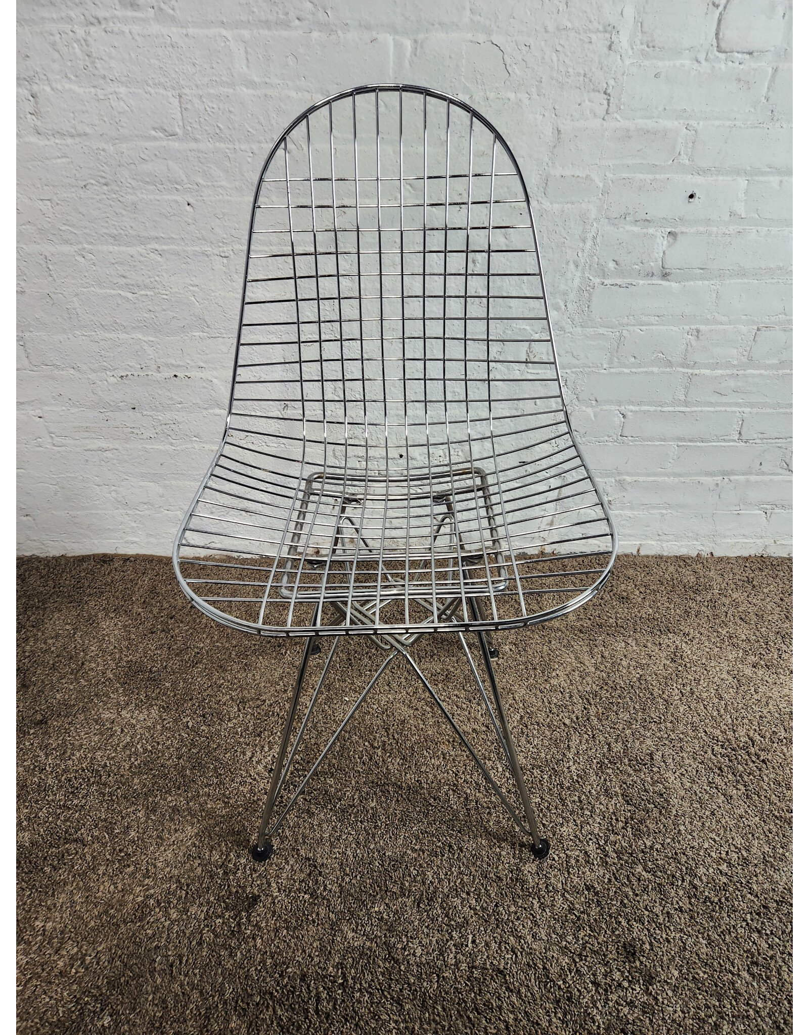 Silver Vitra Style Wire Chair