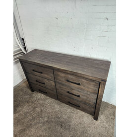 Bob's Discount Furniture 6 Drawer Dresser