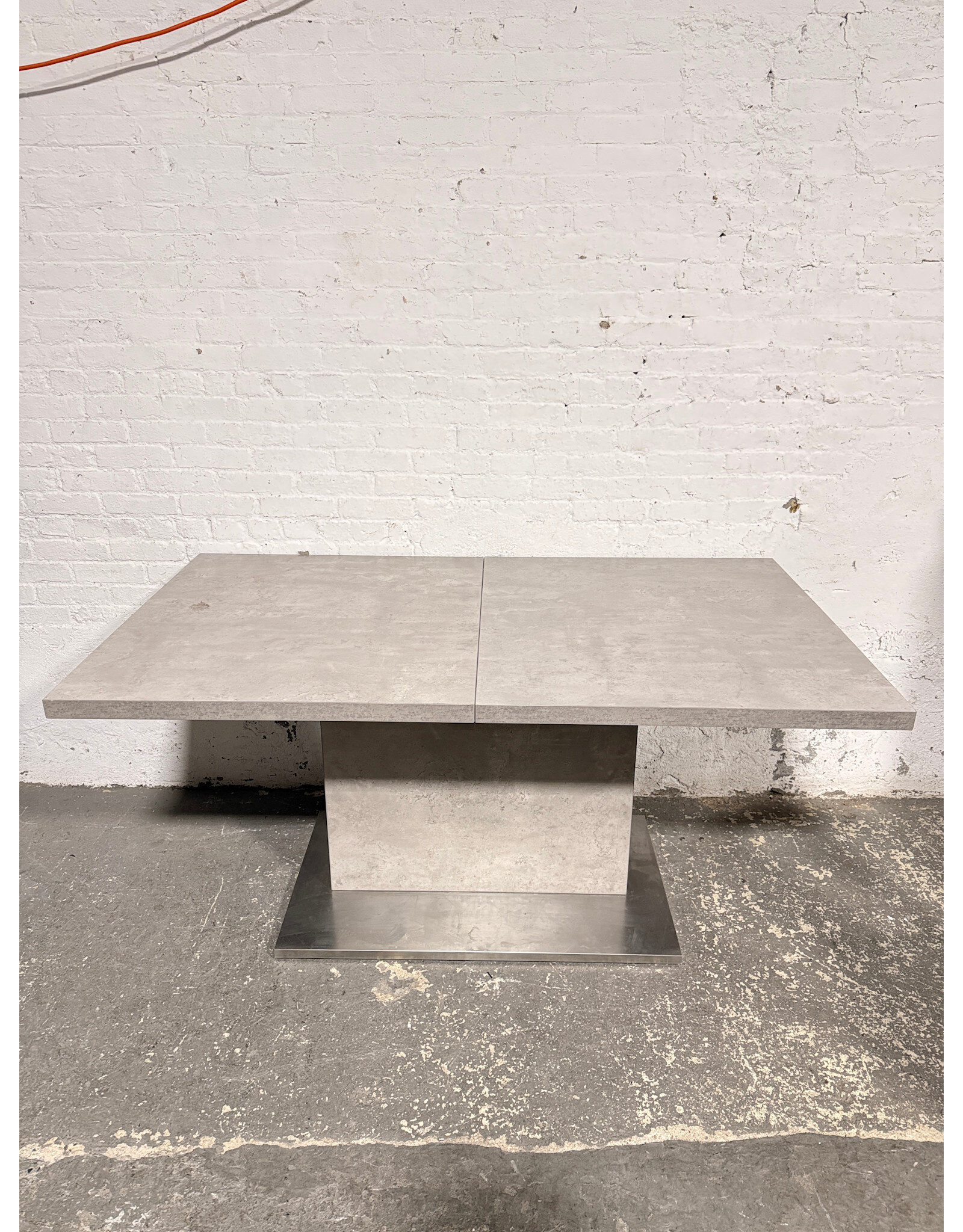 Kalinda Contemporary Butterly Extendable Dining Table