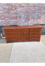 Thomasville Wood 12-Drawer Dresser