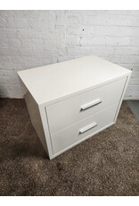 White 2-drawer Nightstand