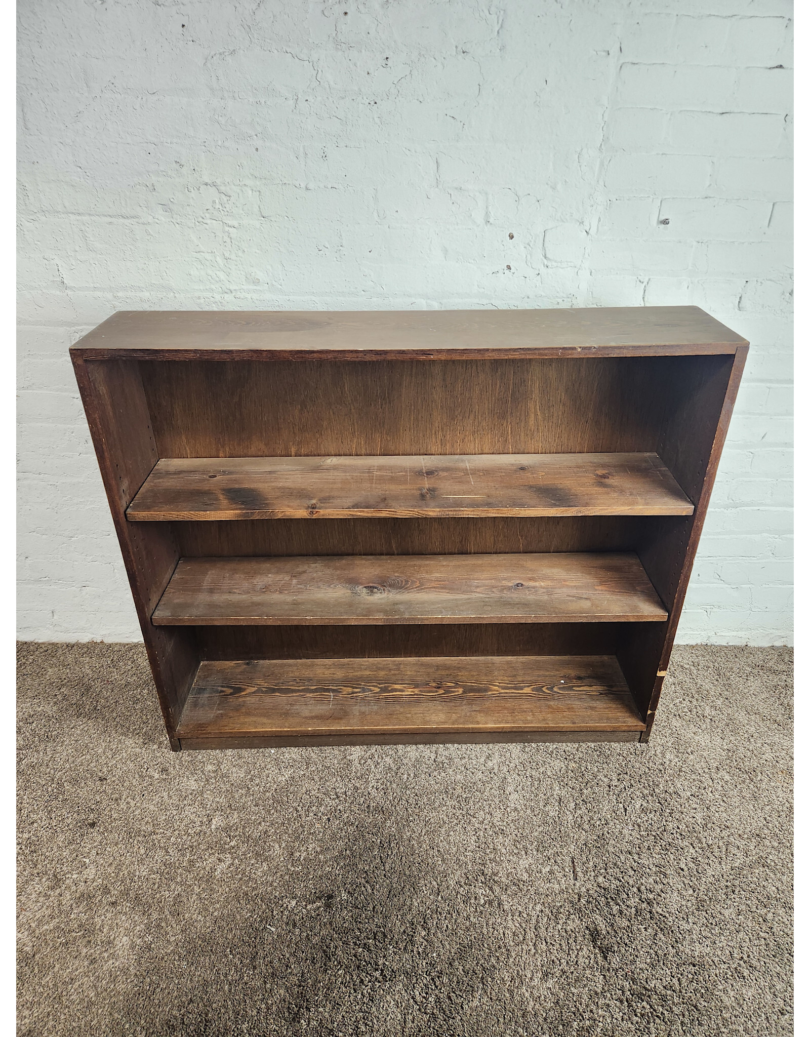 Vintage Wooden Adjustable Bookshelf