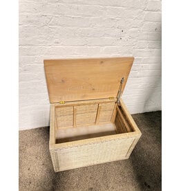 Woven Wicker Storage Trunk