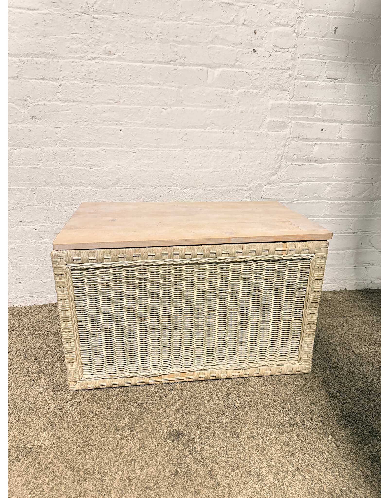 Woven Wicker Storage Trunk