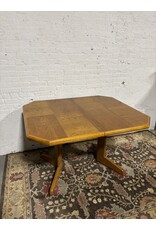 Solid Oak Extendable Dining Table