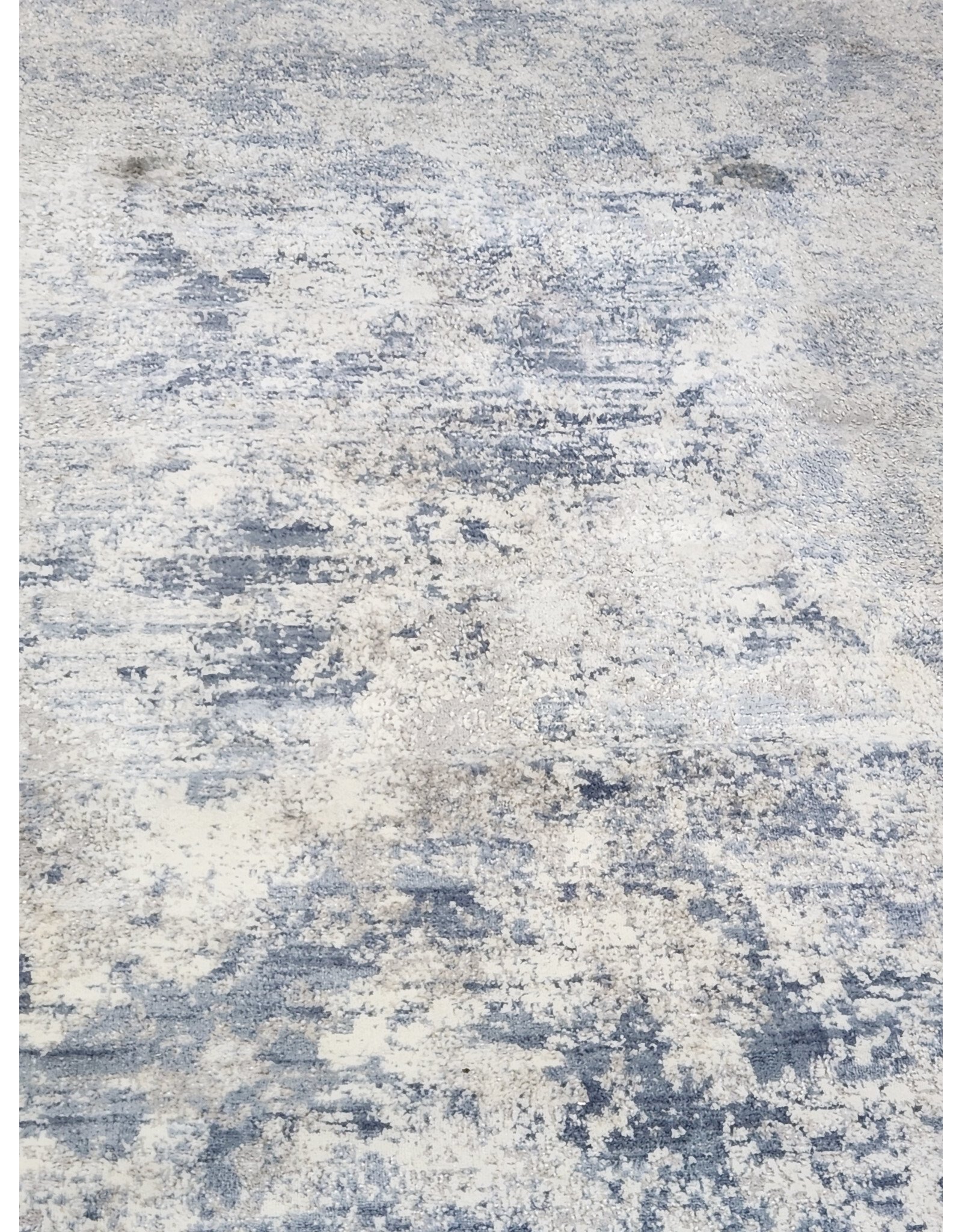 Safavieh Amelia Blue and Grey Area Rug