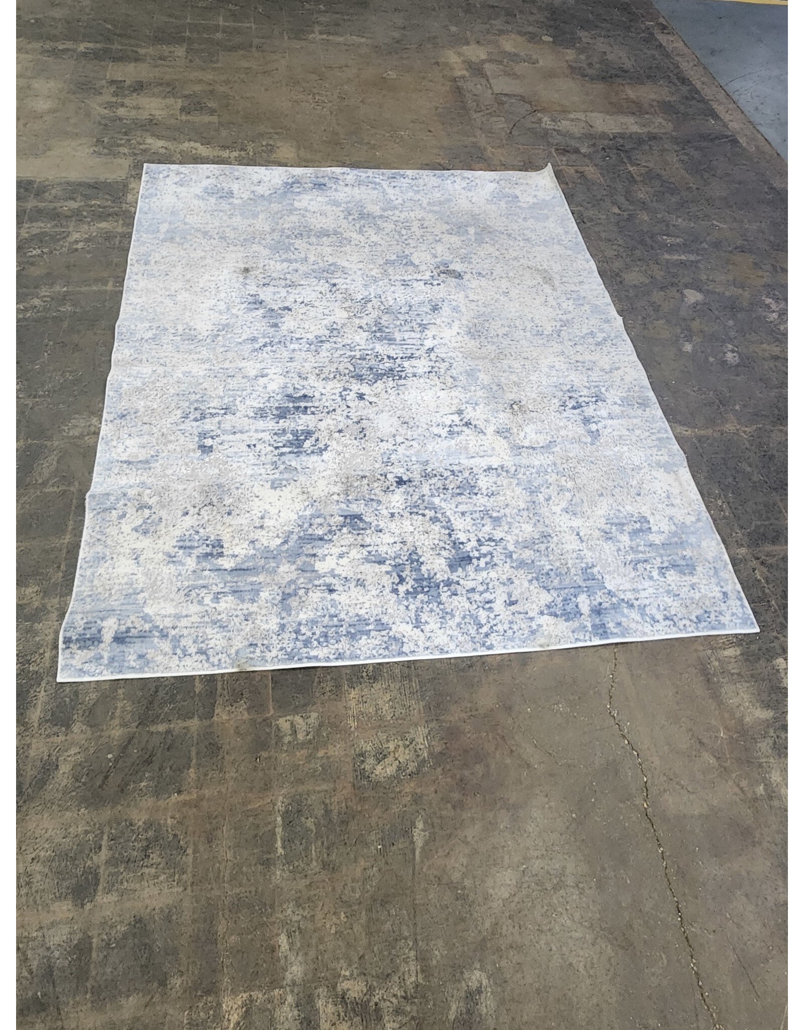Safavieh Amelia Blue and Grey Area Rug