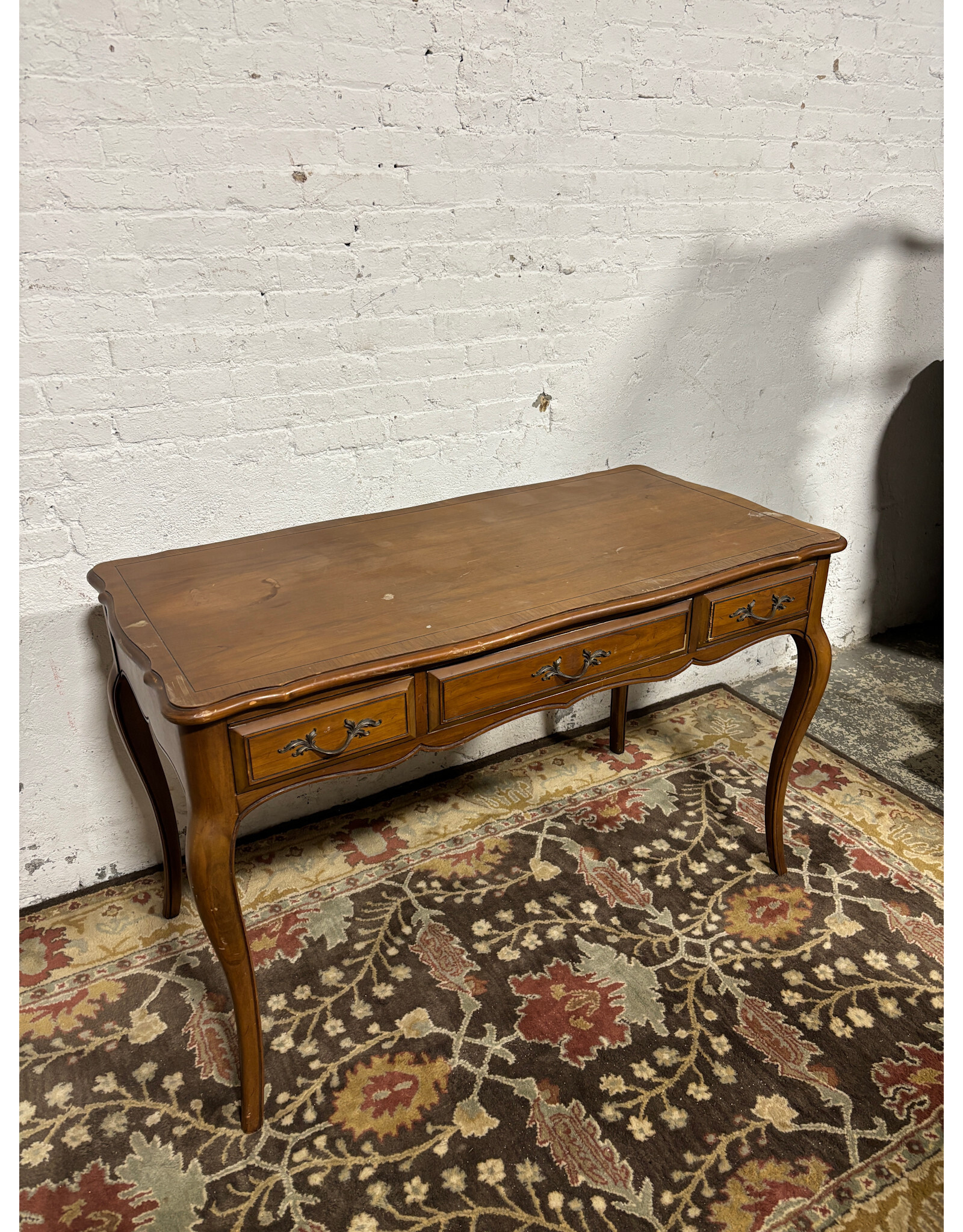 Thomasville French Provincial Vanity Table