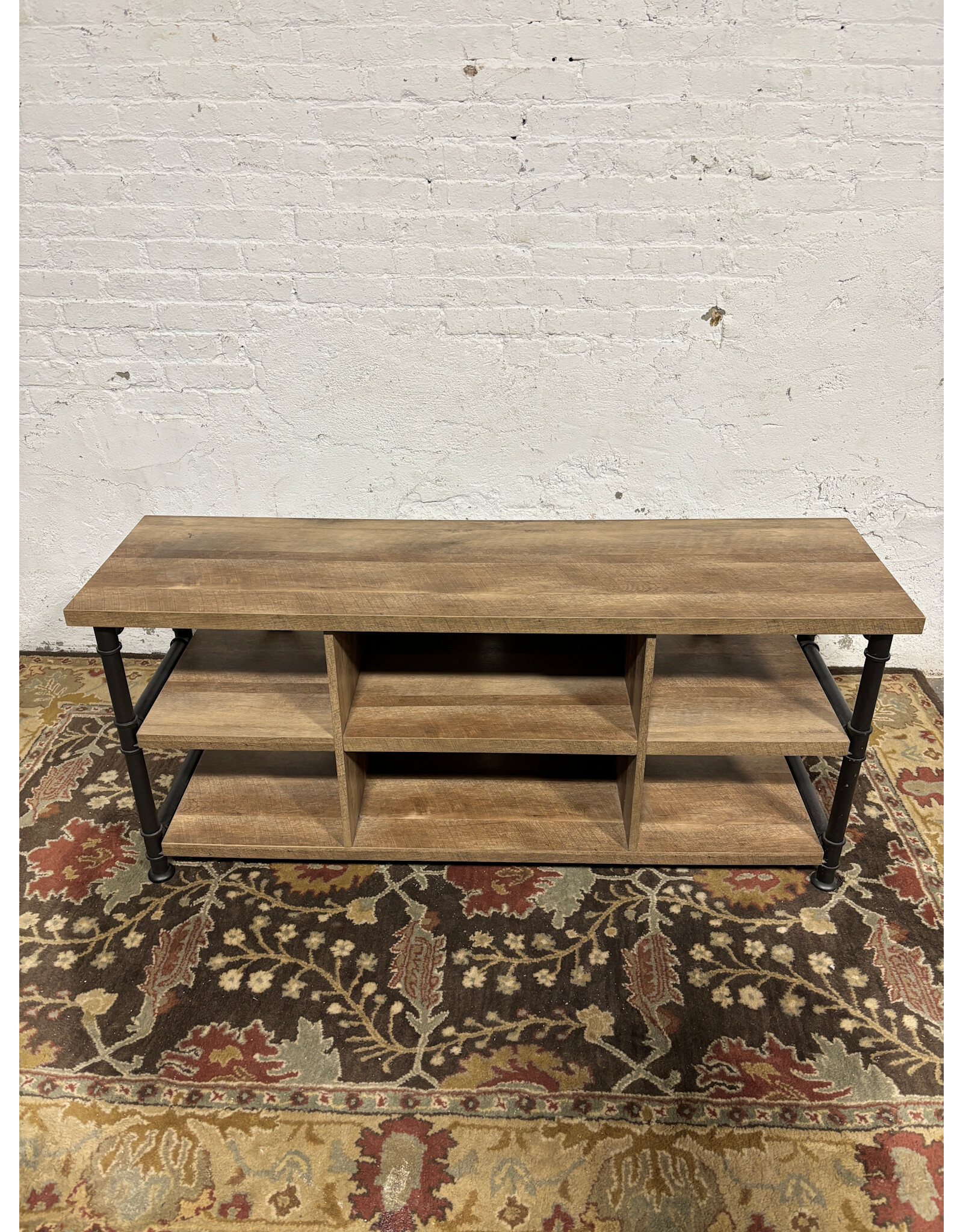 Bello Irondale Autumn Driftwood TV Stand