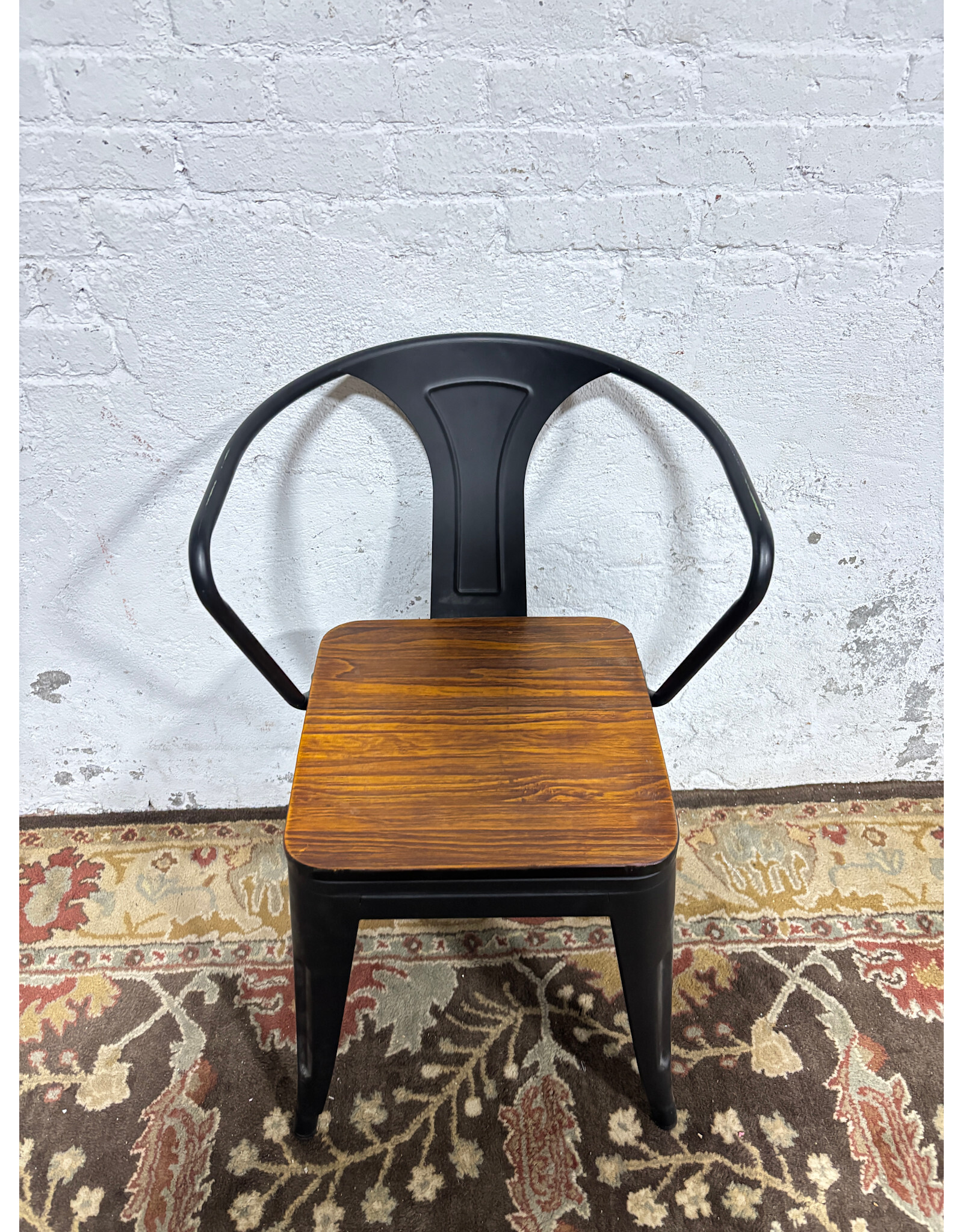 Metropolis Metal Arm Chair