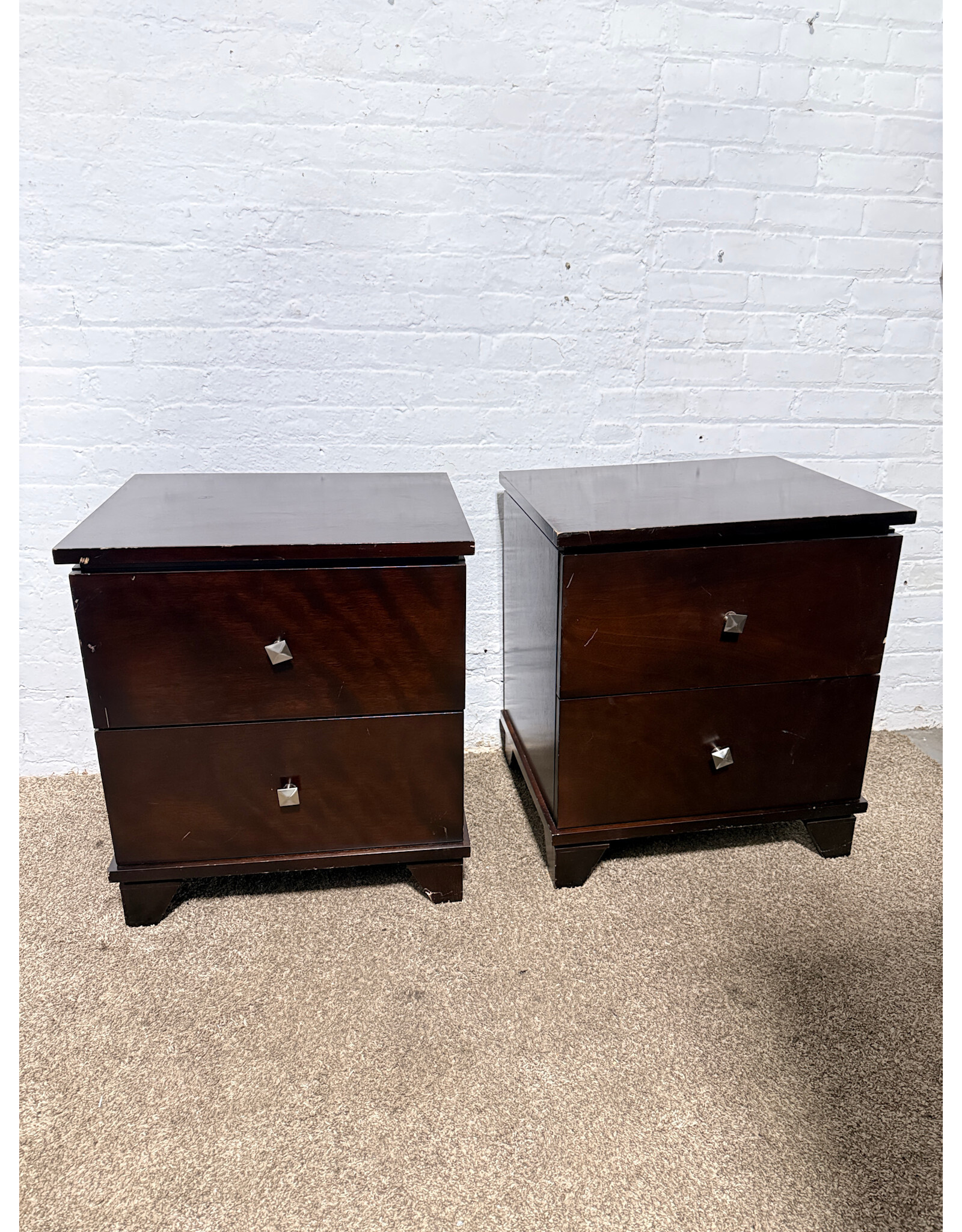 Modern 2-Drawer Wood Nightstand