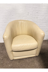 Giada Leather Swivel Lounge Chair by Natuzzi in Cream