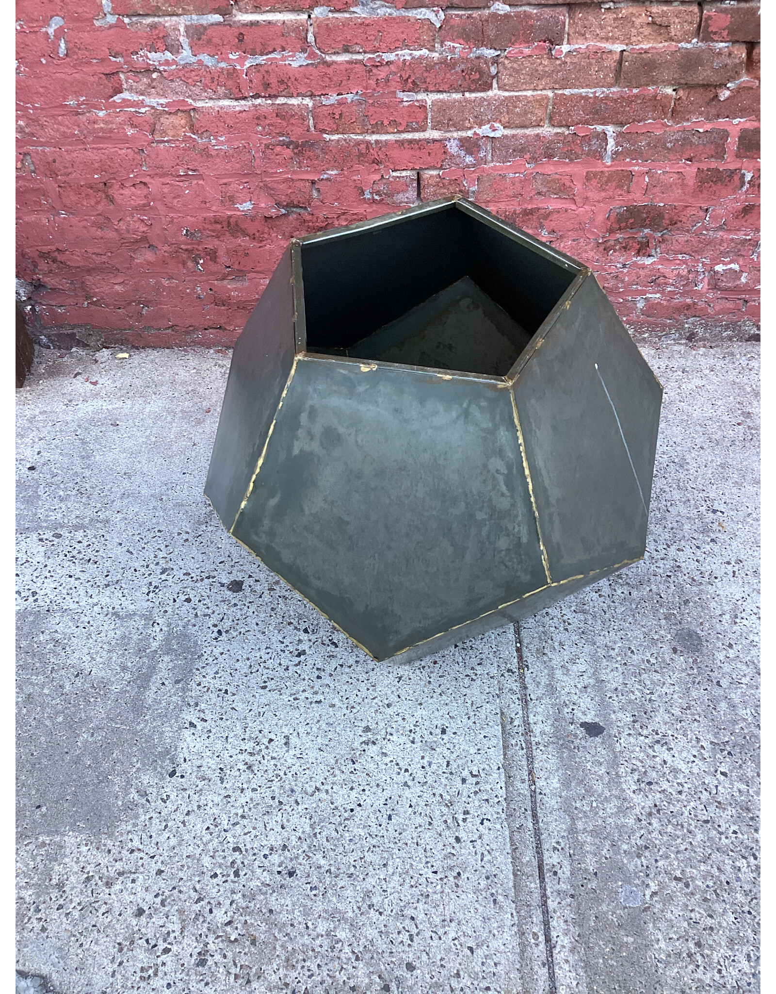 Metal Dodecahedron Side Table/Planter