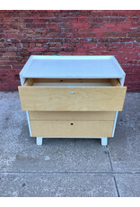 Ouef Changing Dresser