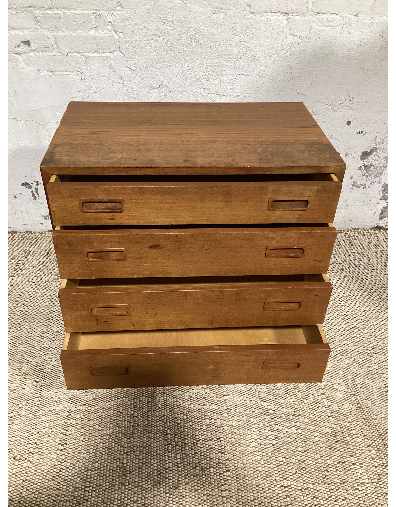 Maurice Villency MCM Wooden 4-Drawer Dresser