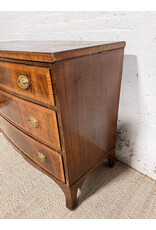 18th Century Hepplewhite Style Bow-Front 3-Drawer Chest of Drawers
