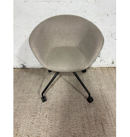 Arper Duna 02 Wool Work Chair Gray