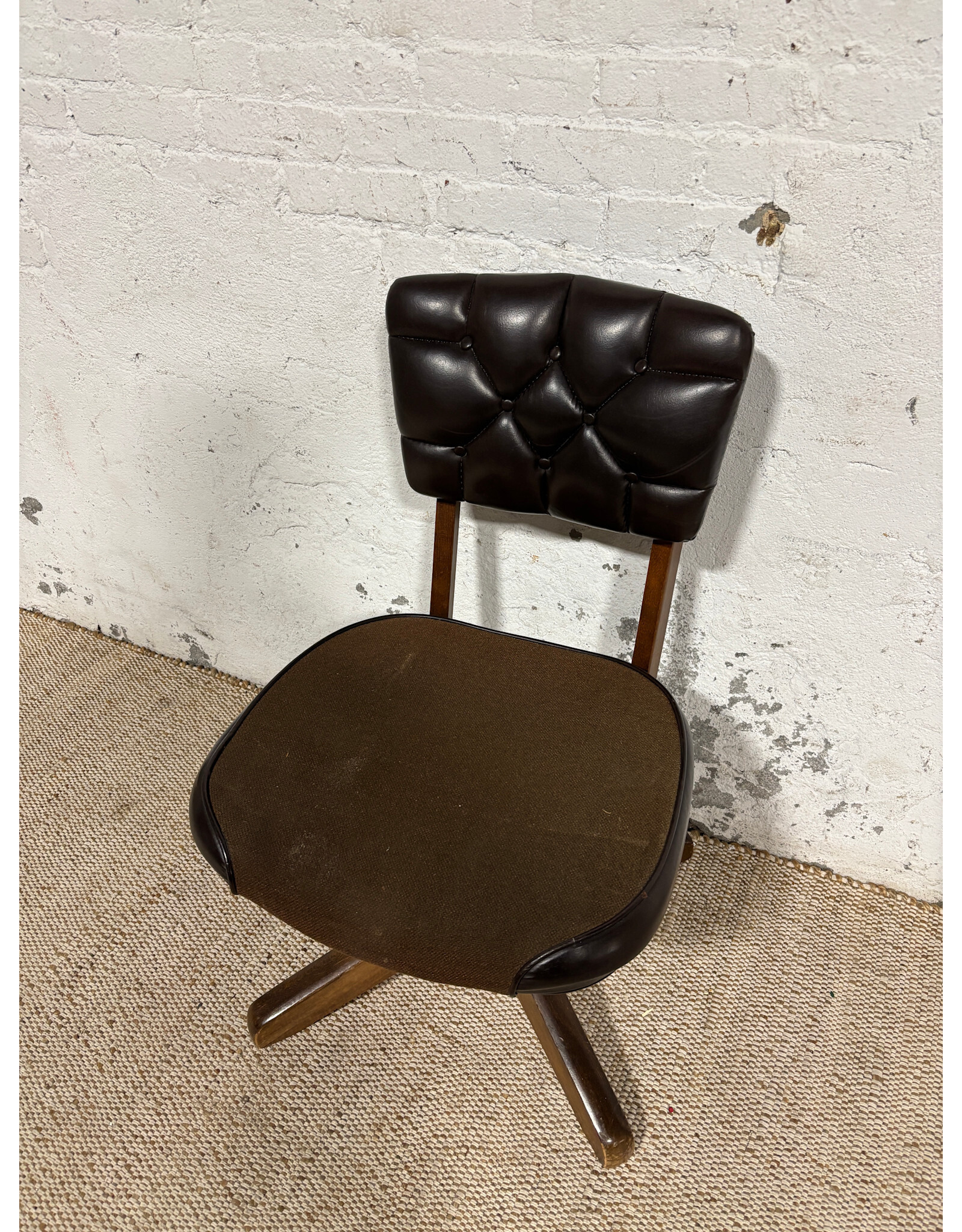 Gunlocke Office Chair