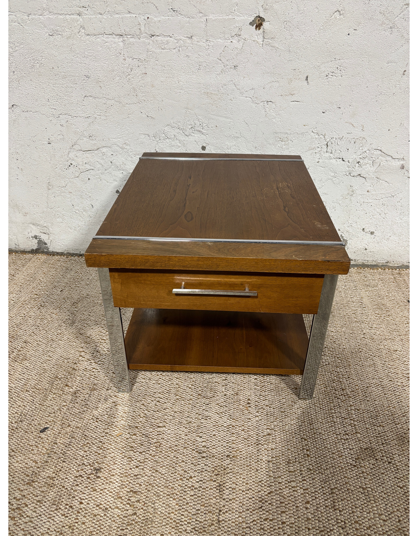 Lane Furniture Brown Walnut End Table